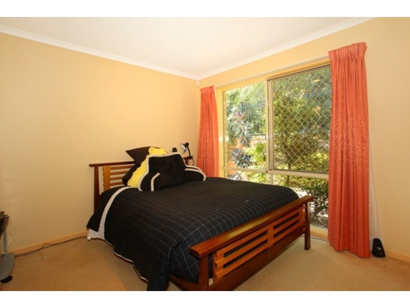 42 Dellwood Circuit, Molendinar QLD 4214