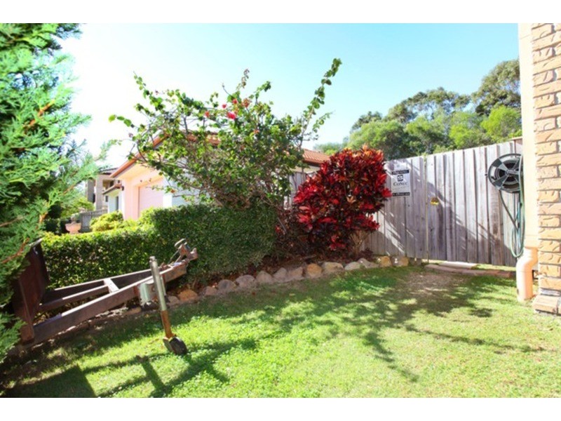 42 Dellwood Circuit, Molendinar QLD 4214