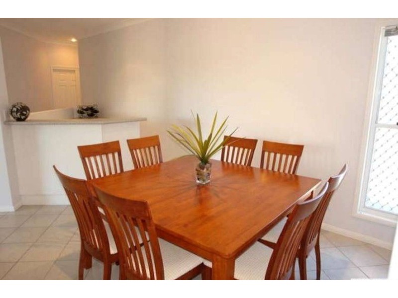 35 Corringle Close, Helensvale QLD 4212