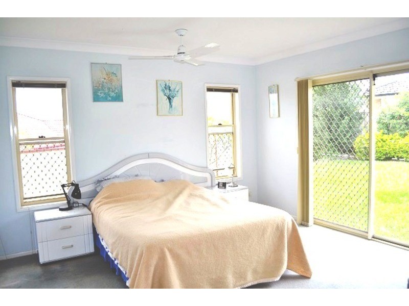 14 Lillywood Circuit, Molendinar QLD 4214