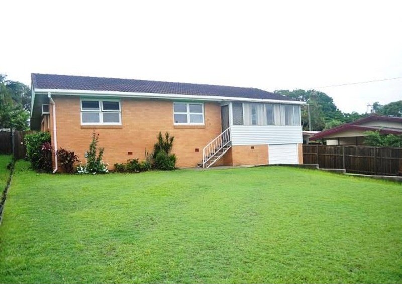 30 Dowling  Drive, Southport QLD 4215