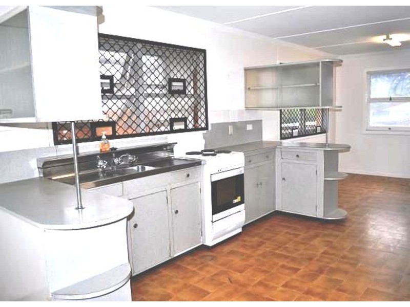 30 Dowling  Drive, Southport QLD 4215