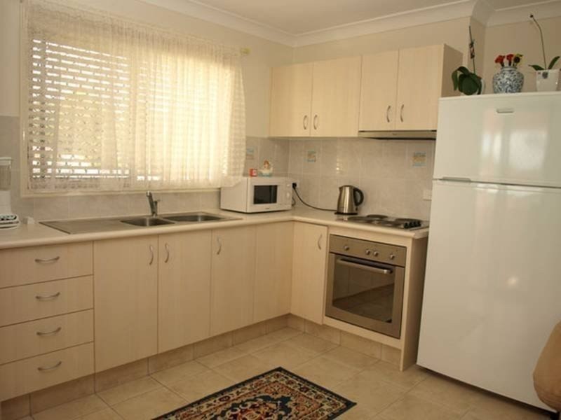 8 Silkwood Way, Molendinar QLD 4214