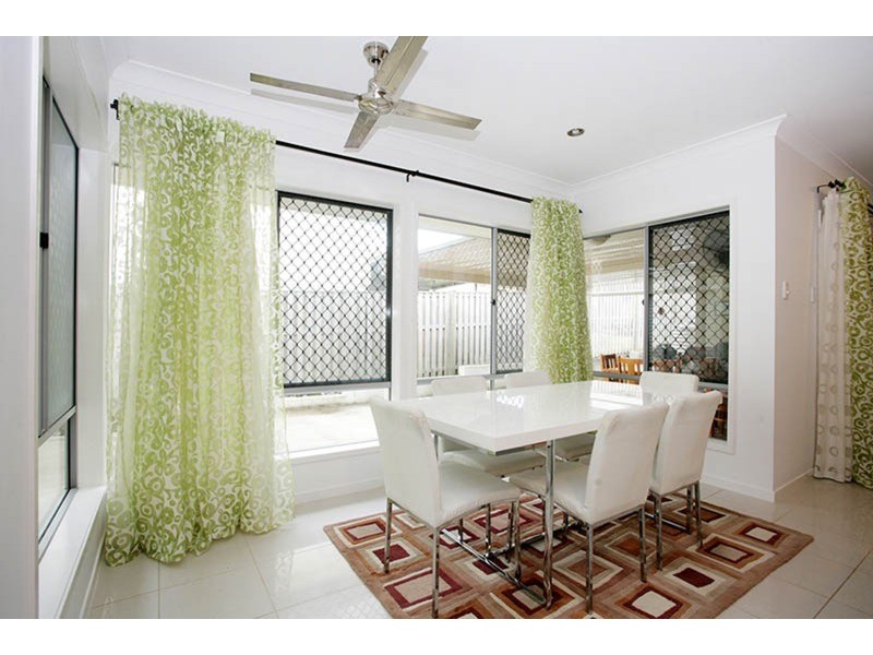 26 Hazelmere Crescent, Ormeau QLD 4208