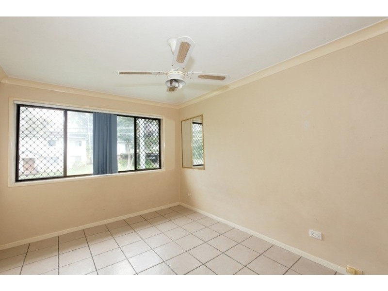 35 Macquarie Avenue, Molendinar QLD 4214