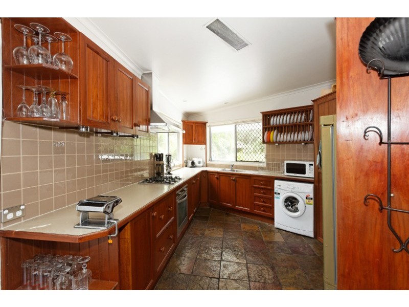 25 Darling Crescent, Molendinar QLD 4214
