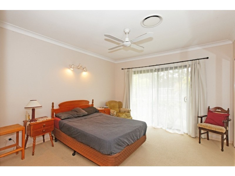 95 Arun Drive, Arundel QLD 4214