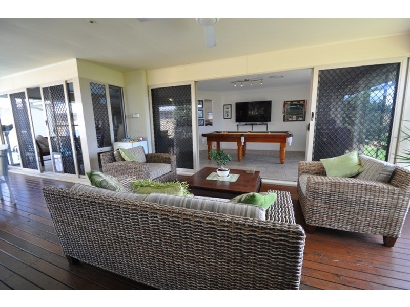 112 crestwood  Drive, Molendinar QLD 4214