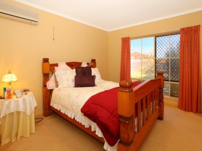 42 Dellwood Circuit, Molendinar QLD 4214