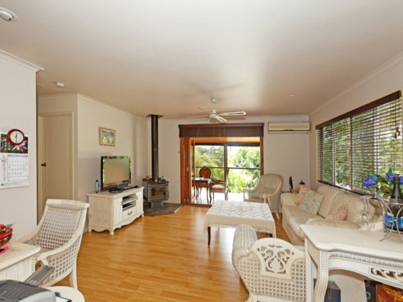 25 Darling Crescent, Molendinar QLD 4214