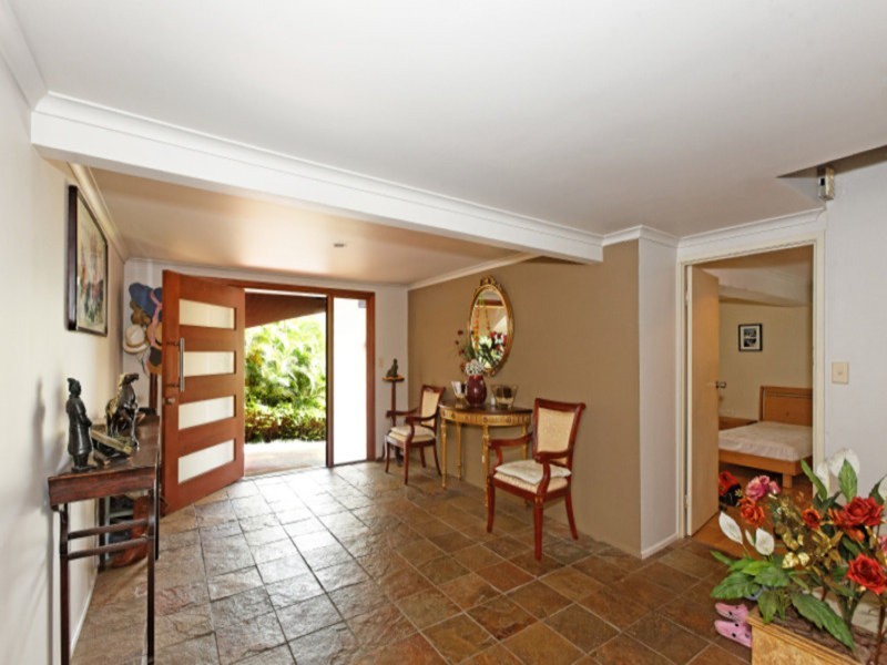 25 Darling Crescent, Molendinar QLD 4214