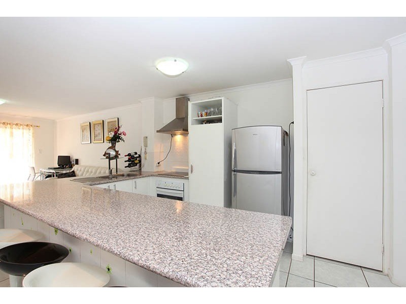 33/170 High Street, Southport QLD 4215