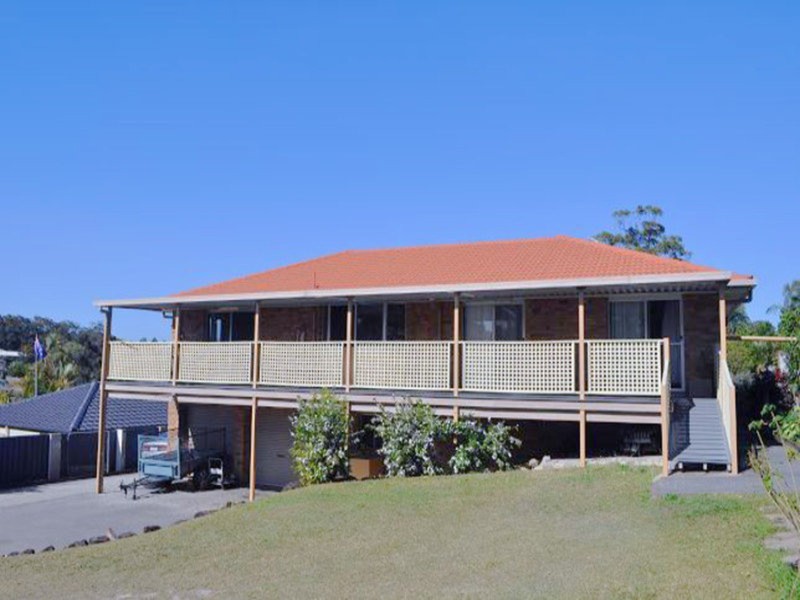 4 Cathedral Avenue, Molendinar QLD 4214