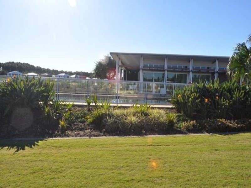 25 Galley Road, Hope Island QLD 4212