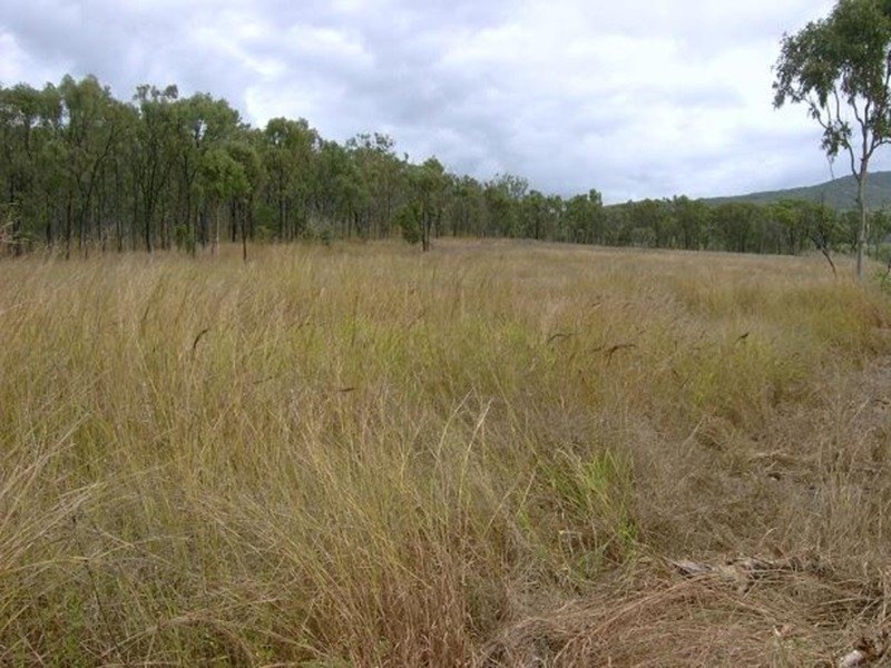Lot 3 4,0 Bruce Highway, Clairview QLD 4741