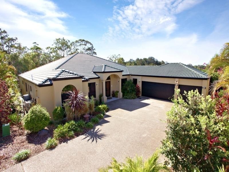 11 Leeds Close, Arundel QLD 4214