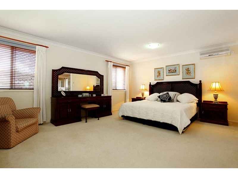 20 Watergum Parade, Molendinar QLD 4214