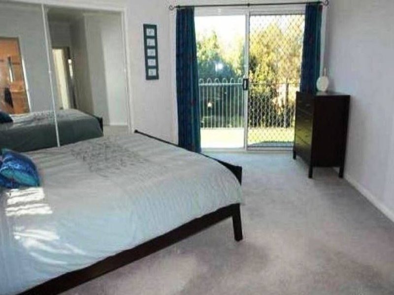 35 Corringle Close, Helensvale QLD 4212