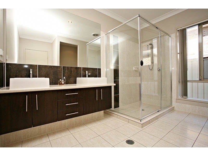21 Viewridge Way, Molendinar QLD 4214