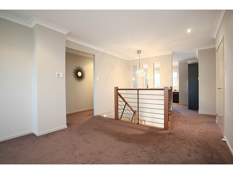 21 Viewridge Way, Molendinar QLD 4214