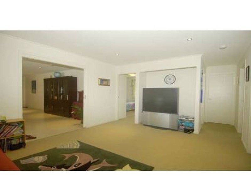 3 Redwood Place, Molendinar QLD 4214