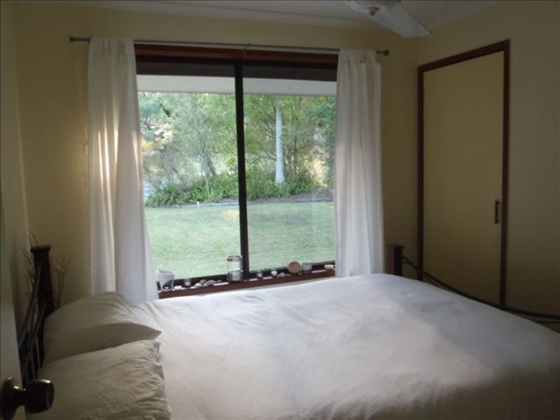 51 Macquarie Avenue, Molendinar QLD 4214