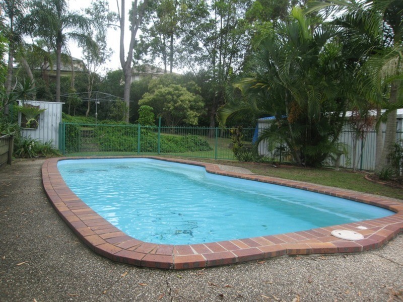 51 Macquarie Avenue, Molendinar QLD 4214