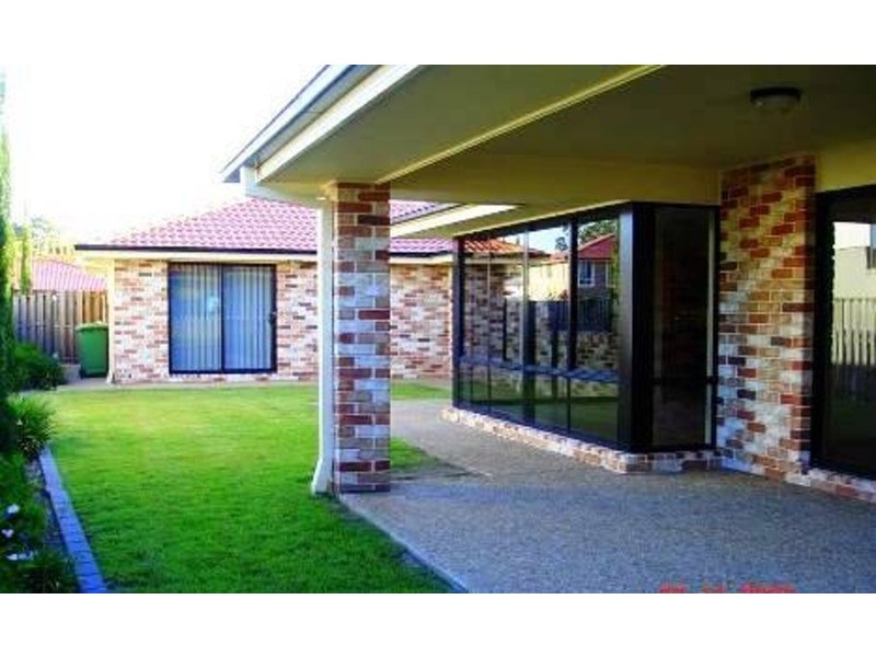 212 Crestwood Drive,, Molendinar QLD 4214