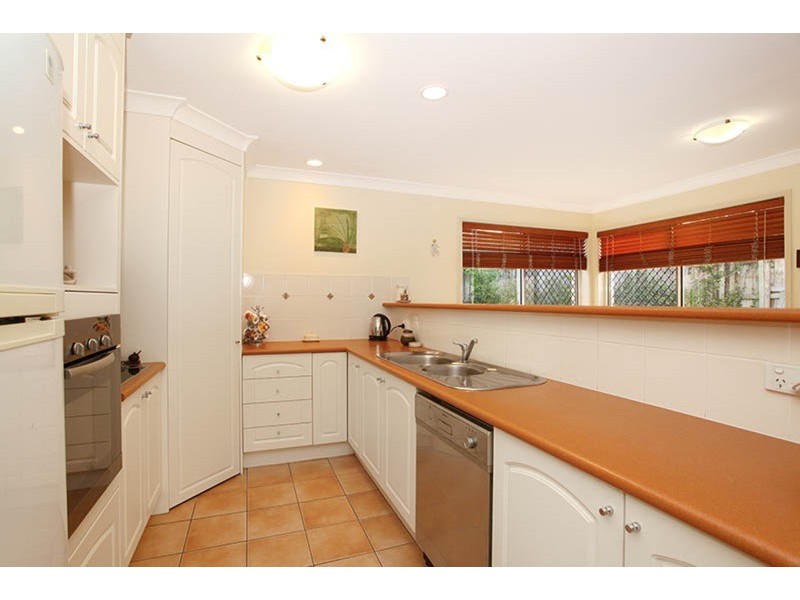 3 Gumview Place, Molendinar QLD 4214