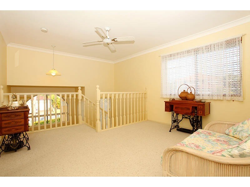 3 Gumview Place, Molendinar QLD 4214