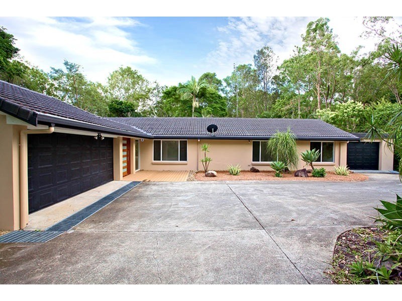 21 Kingsway Drive, Molendinar QLD 4214
