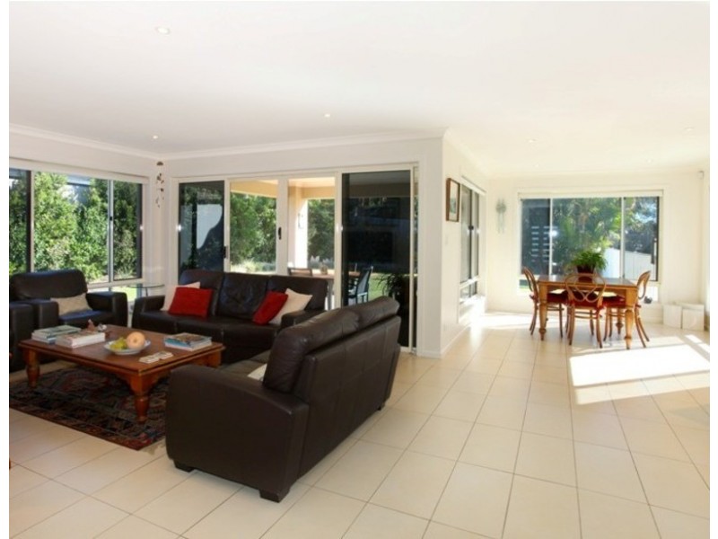 Molendinar QLD 4214