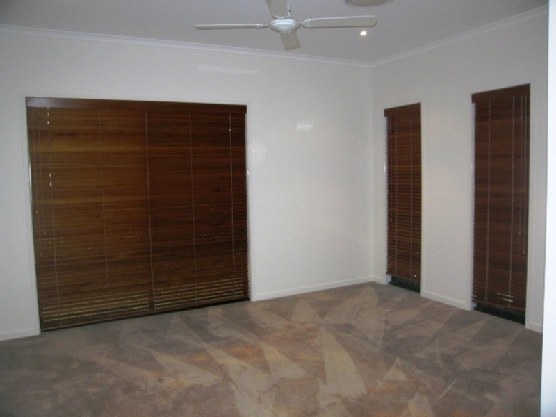 Molendinar QLD 4214