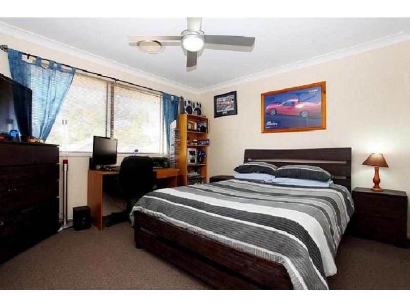 13 Stringybark Drive, Molendinar QLD 4214