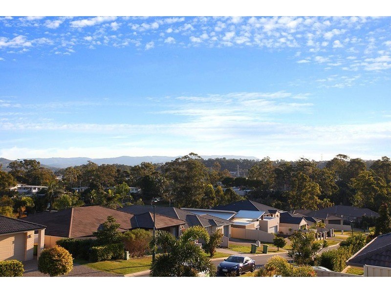 13 Stringybark Drive, Molendinar QLD 4214