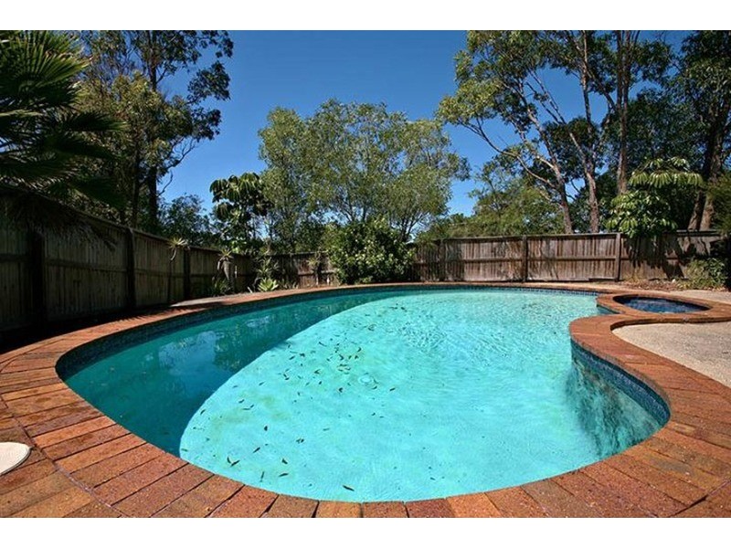 5 Tasman Avenue, Molendinar QLD 4214