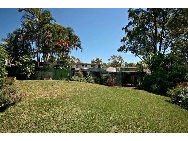 5 Tasman Avenue, Molendinar QLD 4214