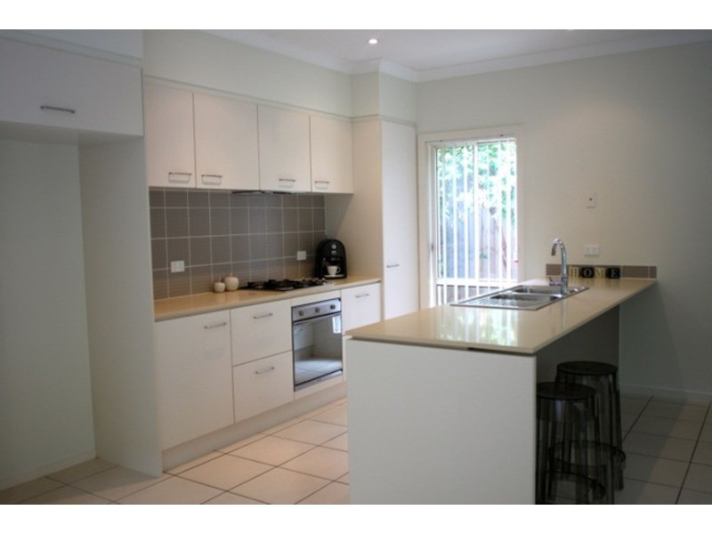 38 Stringybark Drive, Molendinar QLD 4214