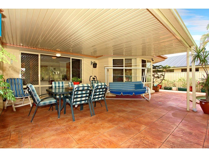 179 Crestwood Drive, Molendinar QLD 4214