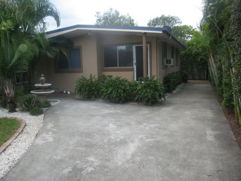 147 Musgrave Avenue, Labrador QLD 4215