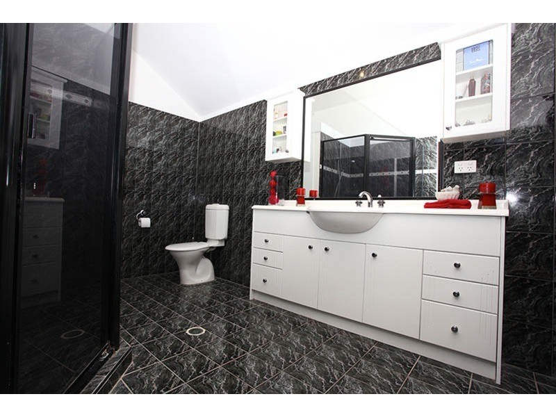 26 Keen Road, Molendinar QLD 4214