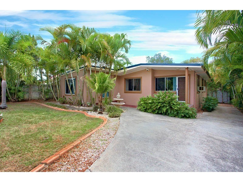 147 Musgrave Avenue, Labrador QLD 4215