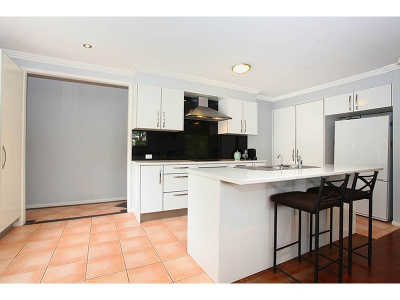 147 Musgrave Avenue, Labrador QLD 4215