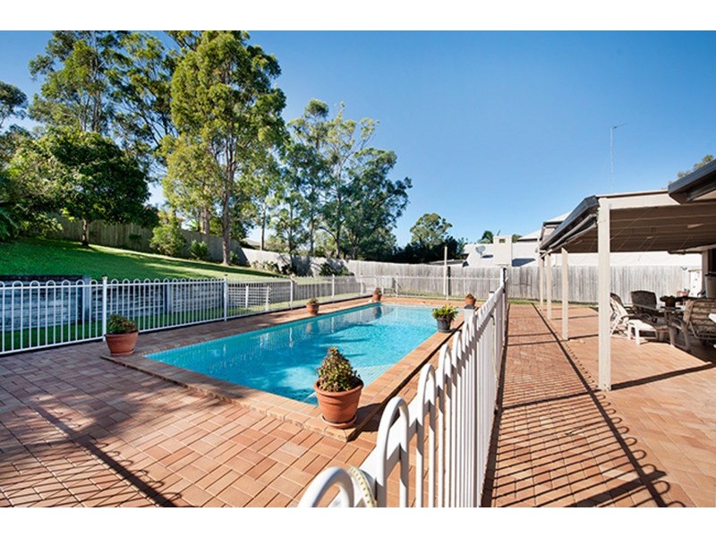 55 Macquarie Avenue, Molendinar QLD 4214