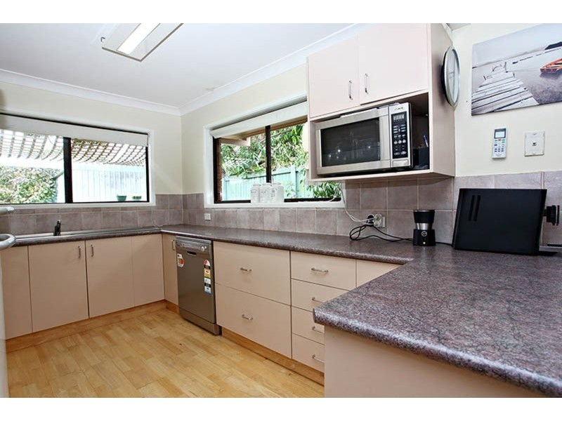 142 Currumburra Road, Ashmore QLD 4214