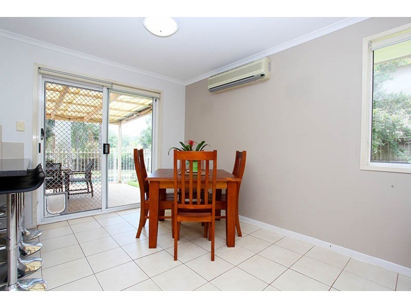 111 Macquarie Avenue, Molendinar QLD 4214