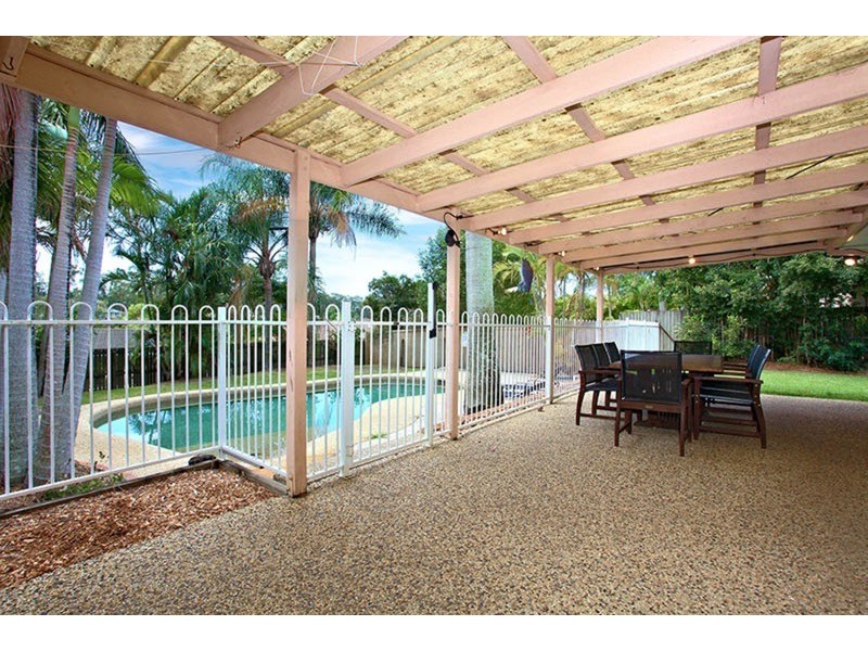 111 Macquarie Avenue, Molendinar QLD 4214