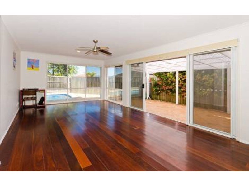 3 Bellwood Place, Molendinar QLD 4214