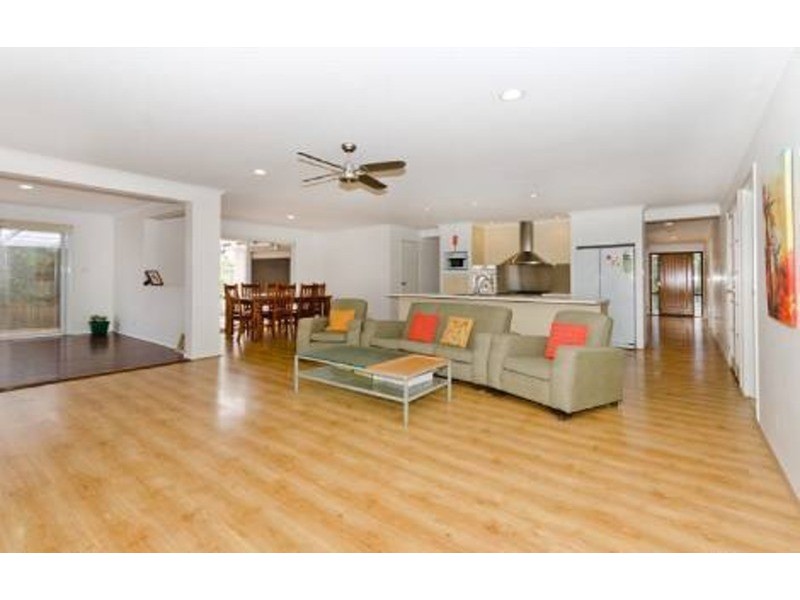 3 Bellwood Place, Molendinar QLD 4214