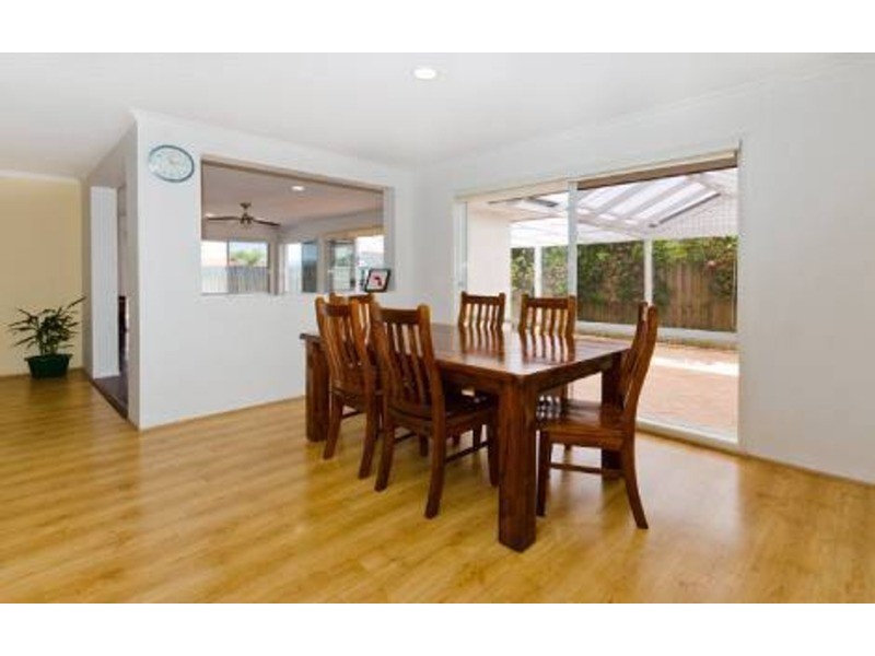 3 Bellwood Place, Molendinar QLD 4214